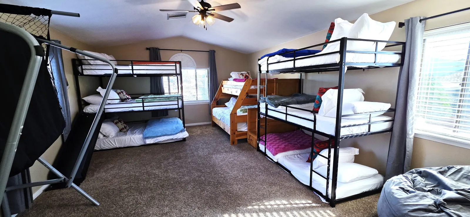 Hot Tub, Pool Table, Swing Sets, Theater, Kayaks 16