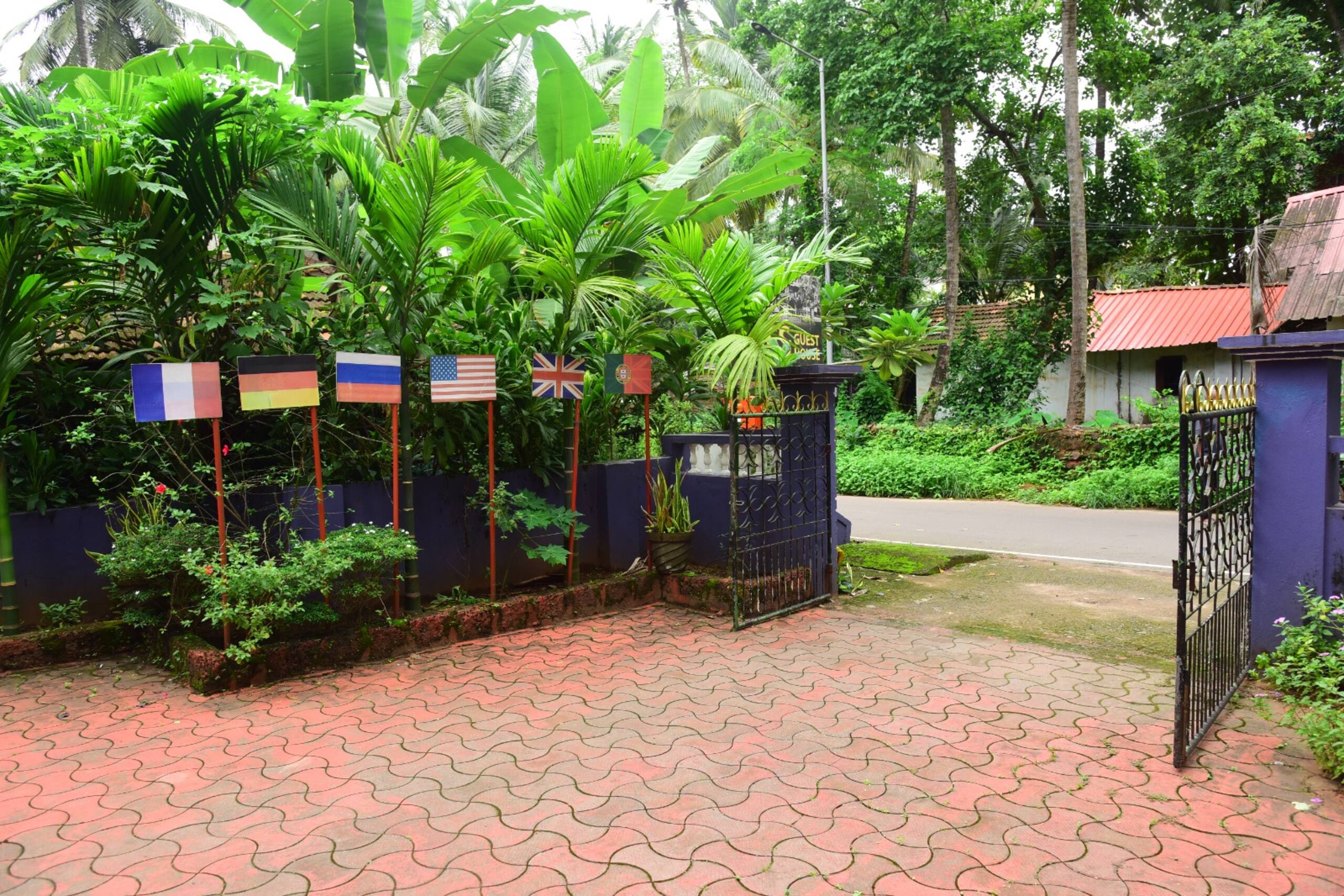 Cozy stay- South Goa Beach — photo 4