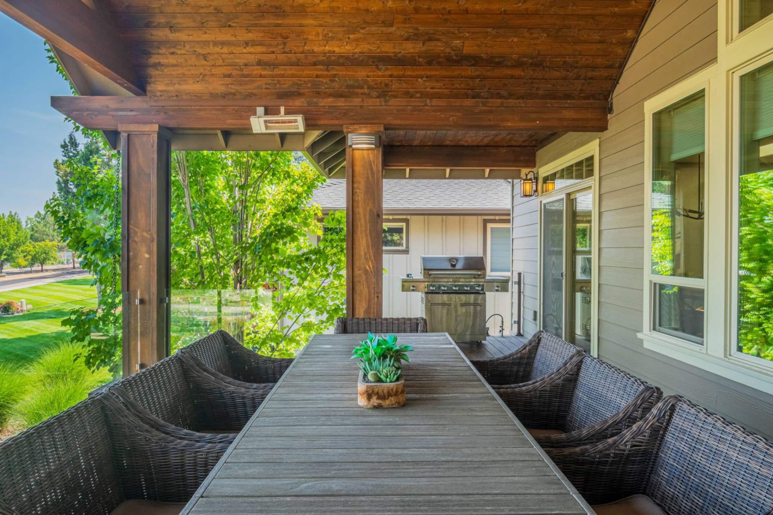 Ultimate River House-20 mins to Bachelor. Old 14