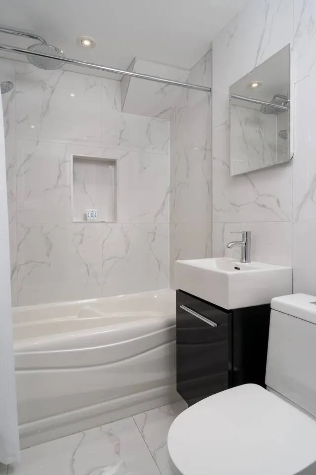 FurnishedMTL - Cozy Modern Studio near Mcgill 6