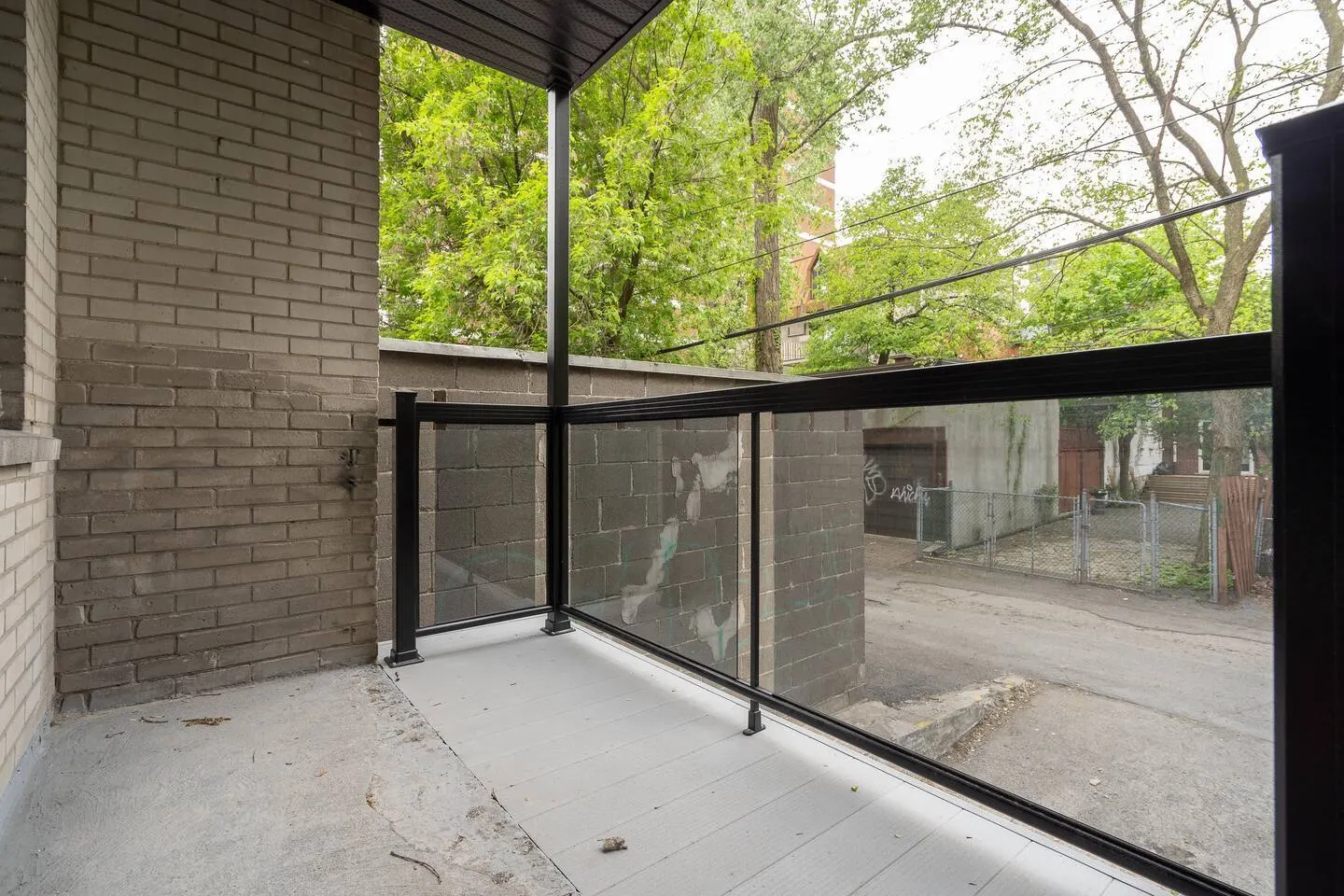 FurnishedMTL - Cozy Modern Studio near Mcgill 7