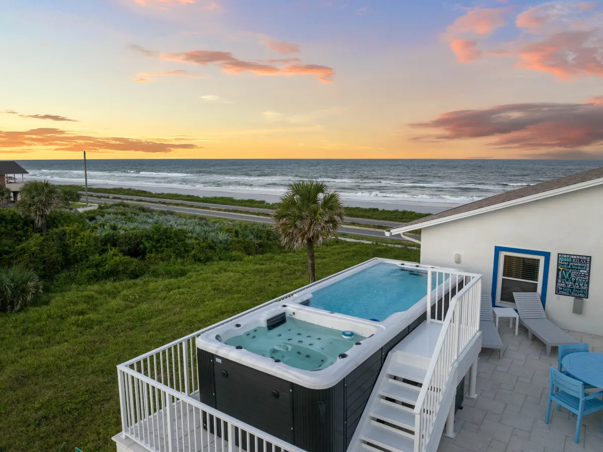 Salty Greek • Ocean View, Swim Spa & Hot Tub