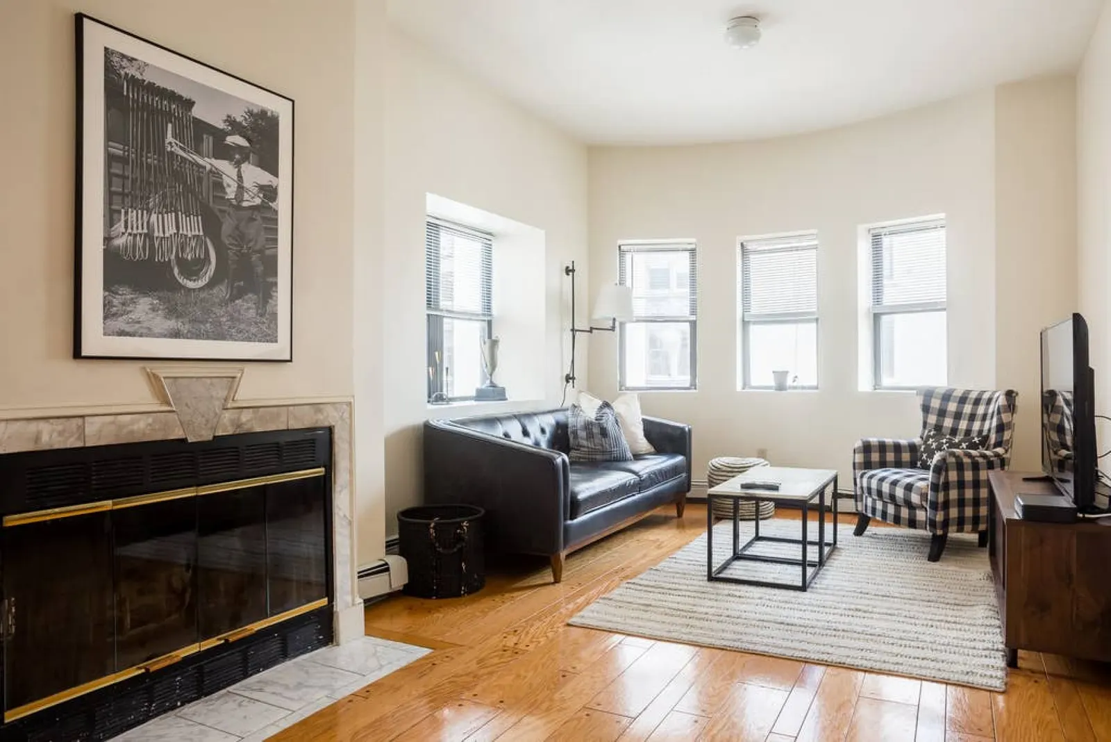 Fully Furnished 2br/2ba Loft in Downtown Boston 1
