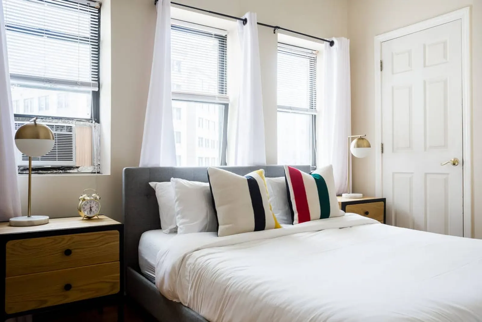 Fully Furnished 2br/2ba Loft in Downtown Boston 7