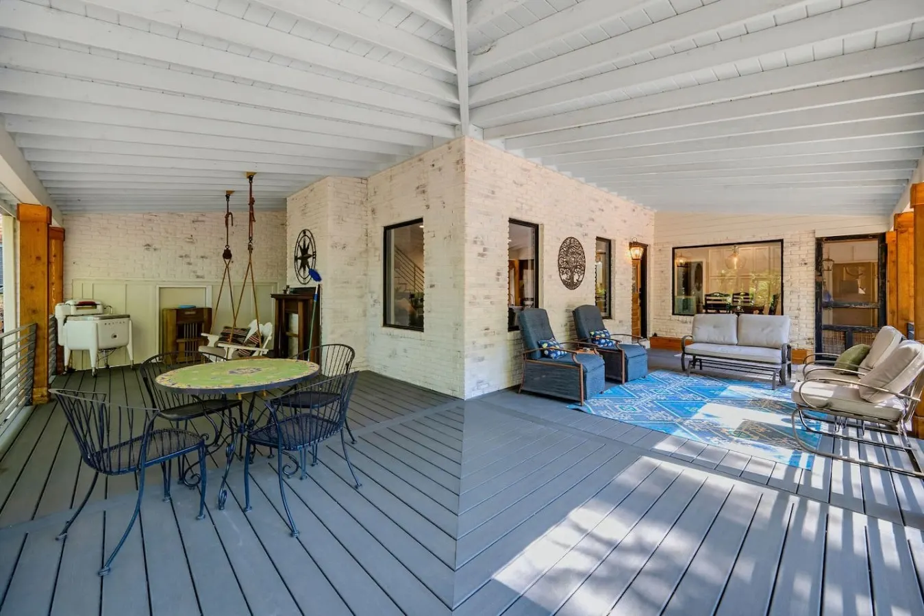 Lakefront Family Escape Dock, Fire Pit & More 16