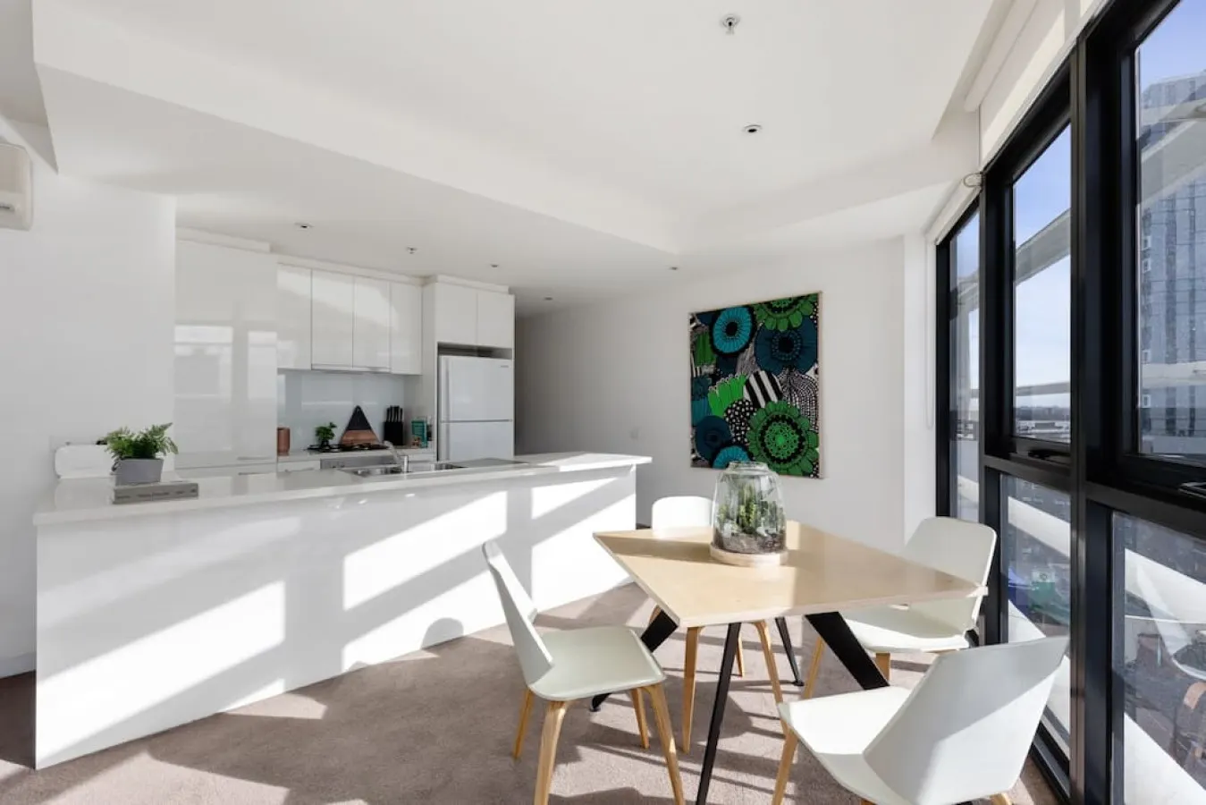 Lilly: 2 Bed, 2 Bath Apartment 2