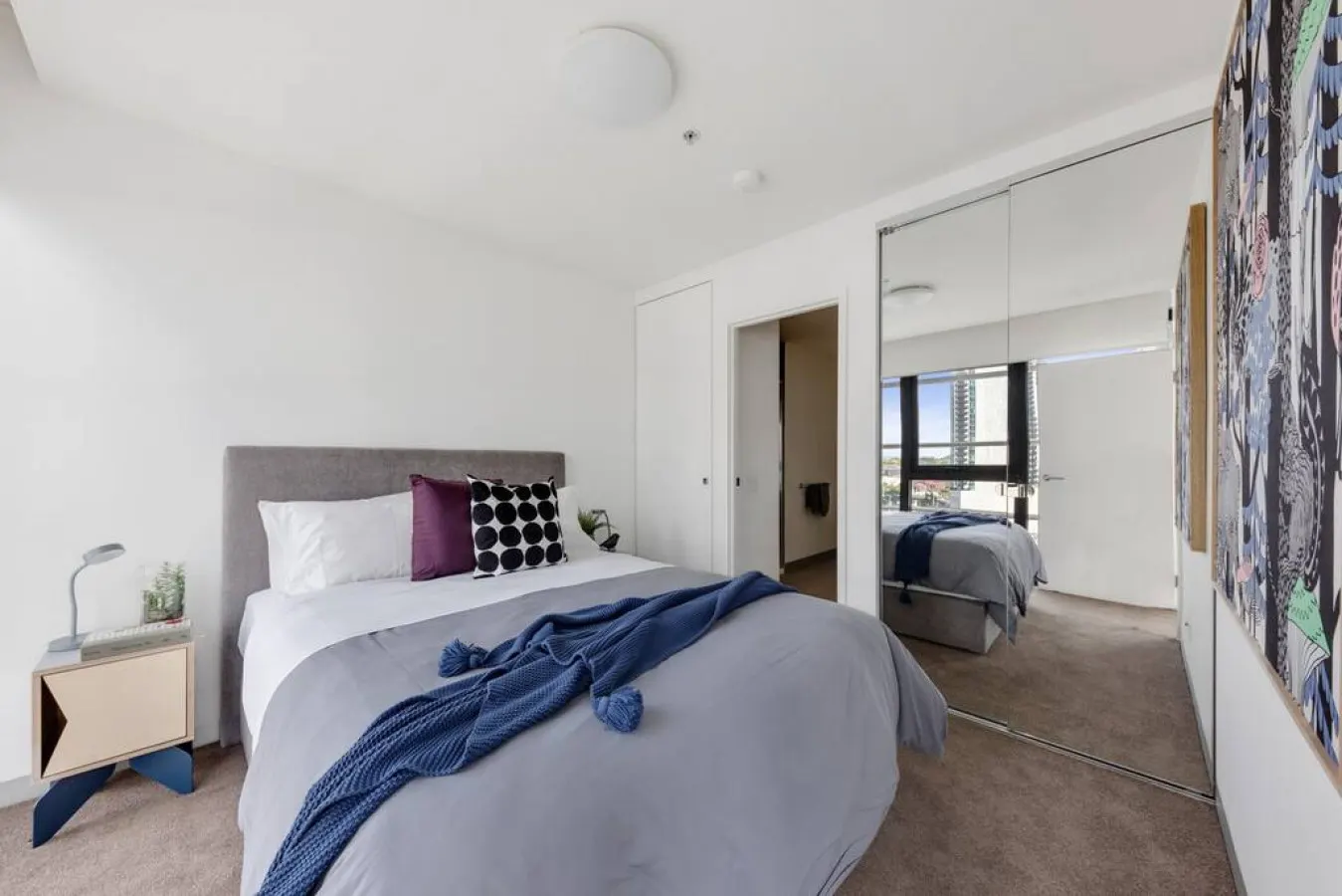 Lilly: 2 Bed, 2 Bath Apartment 13