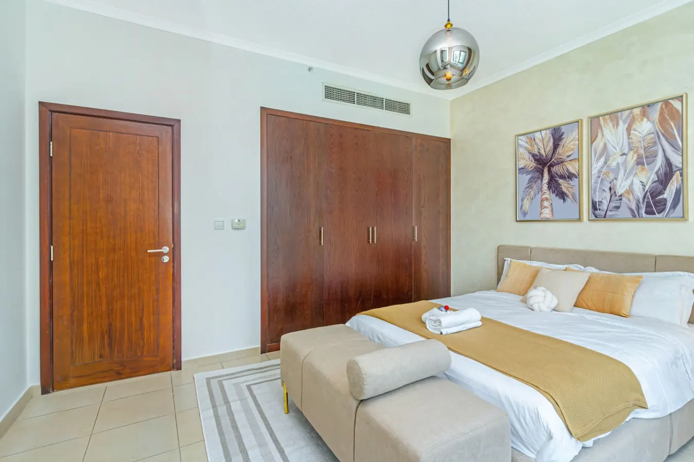 Luxury 2BR Full Burj Khalifa & Fountain Views 14