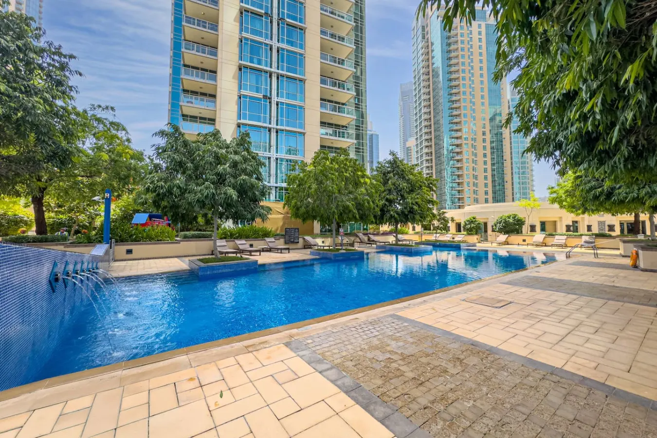 Luxury 2BR Full Burj Khalifa & Fountain Views 6