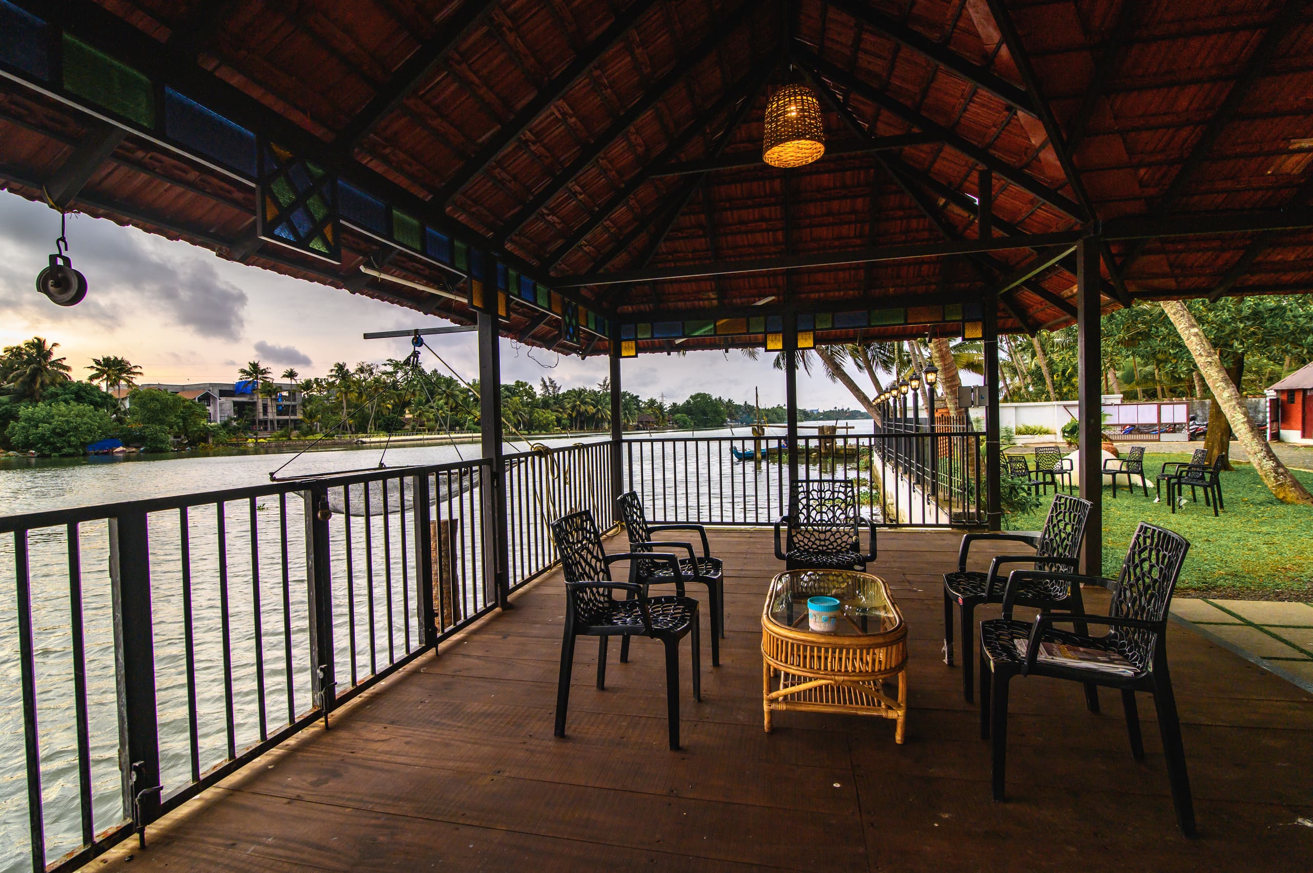 Serene Waters - Waterfront Villas with 2 Pools 18