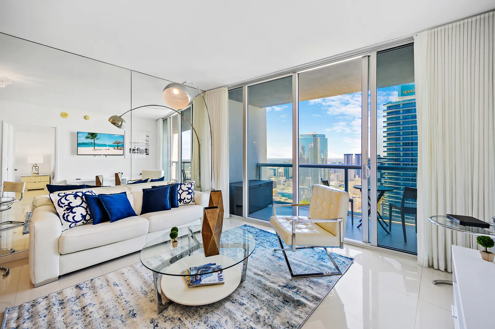 ★★Majestic High Rise Unit with view at W Hotel ★★ 10