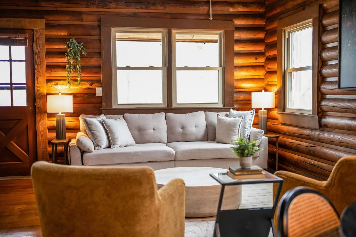 James River Cabin | Riverfront W/ Hot Tub & Views — photo 3