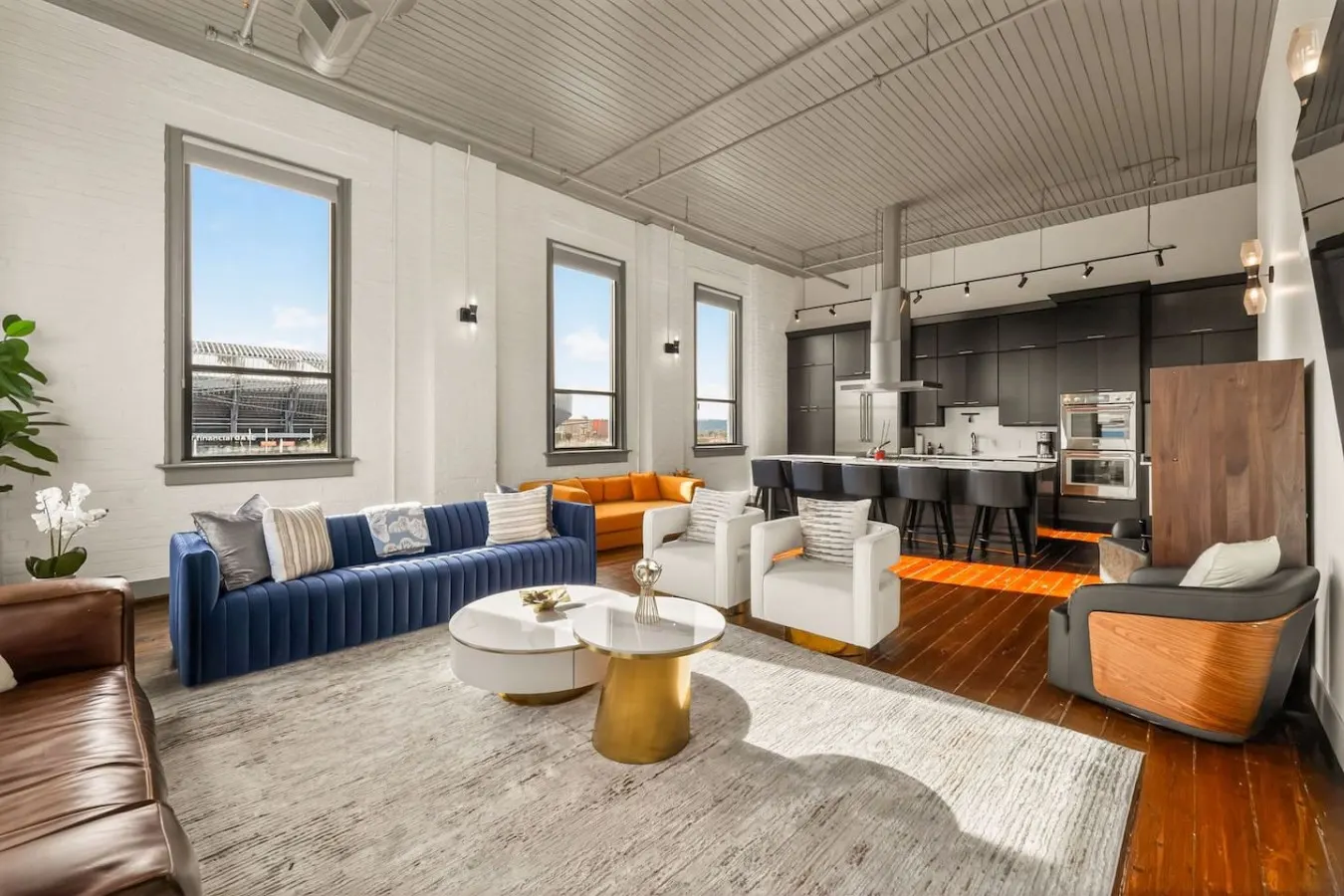 Luxury 6BR Retreat w Rooftop Deck at TQL Stadium 1