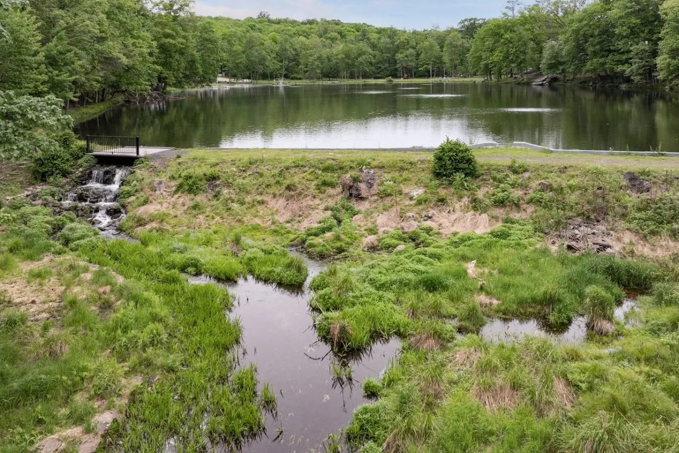 Leisure Lake Resort-Hot Tub, Paddle boats, Fishing 11