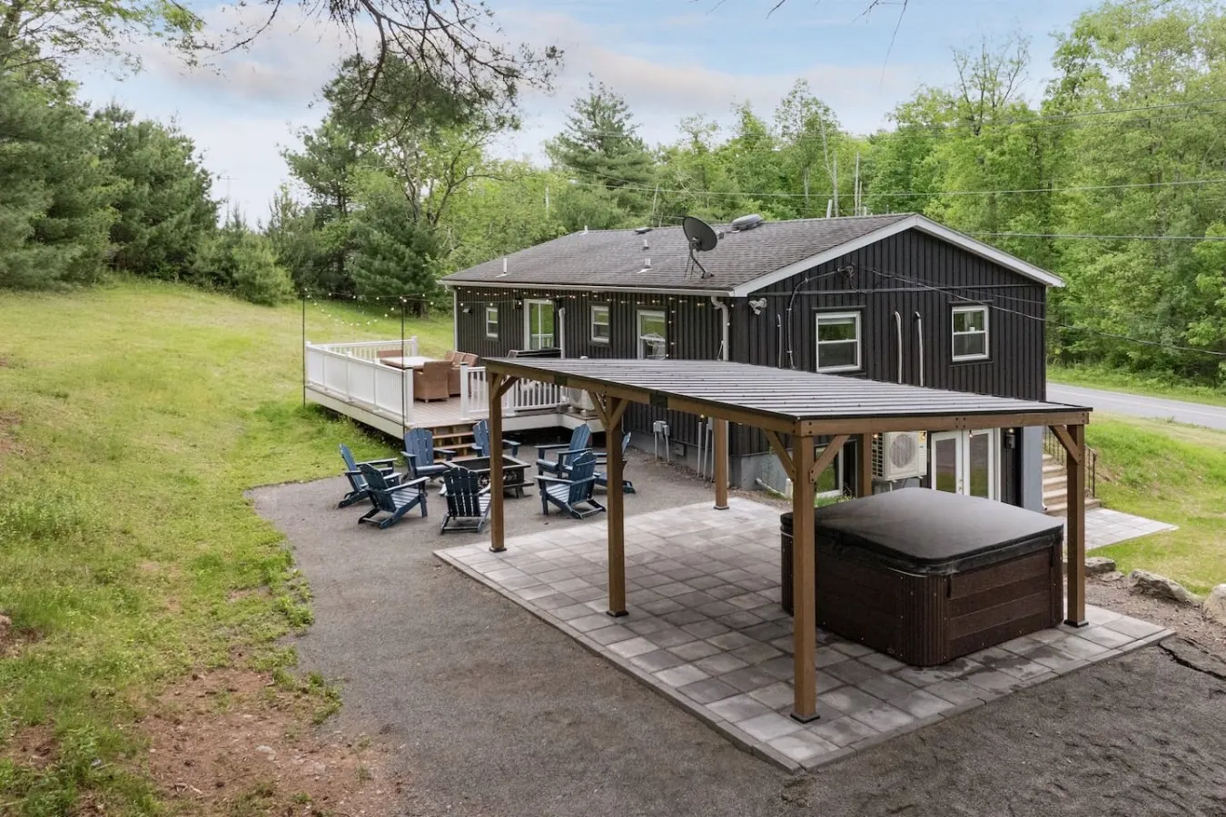 Leisure Lake Resort-Hot Tub, Paddle boats, Fishing 20