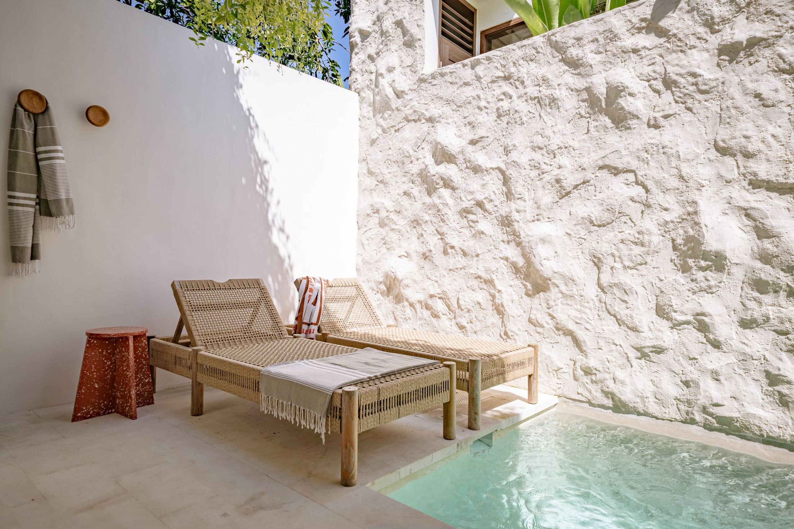 Stylish 1BR Pool Villa – 2 Min Walk to The Beach 26