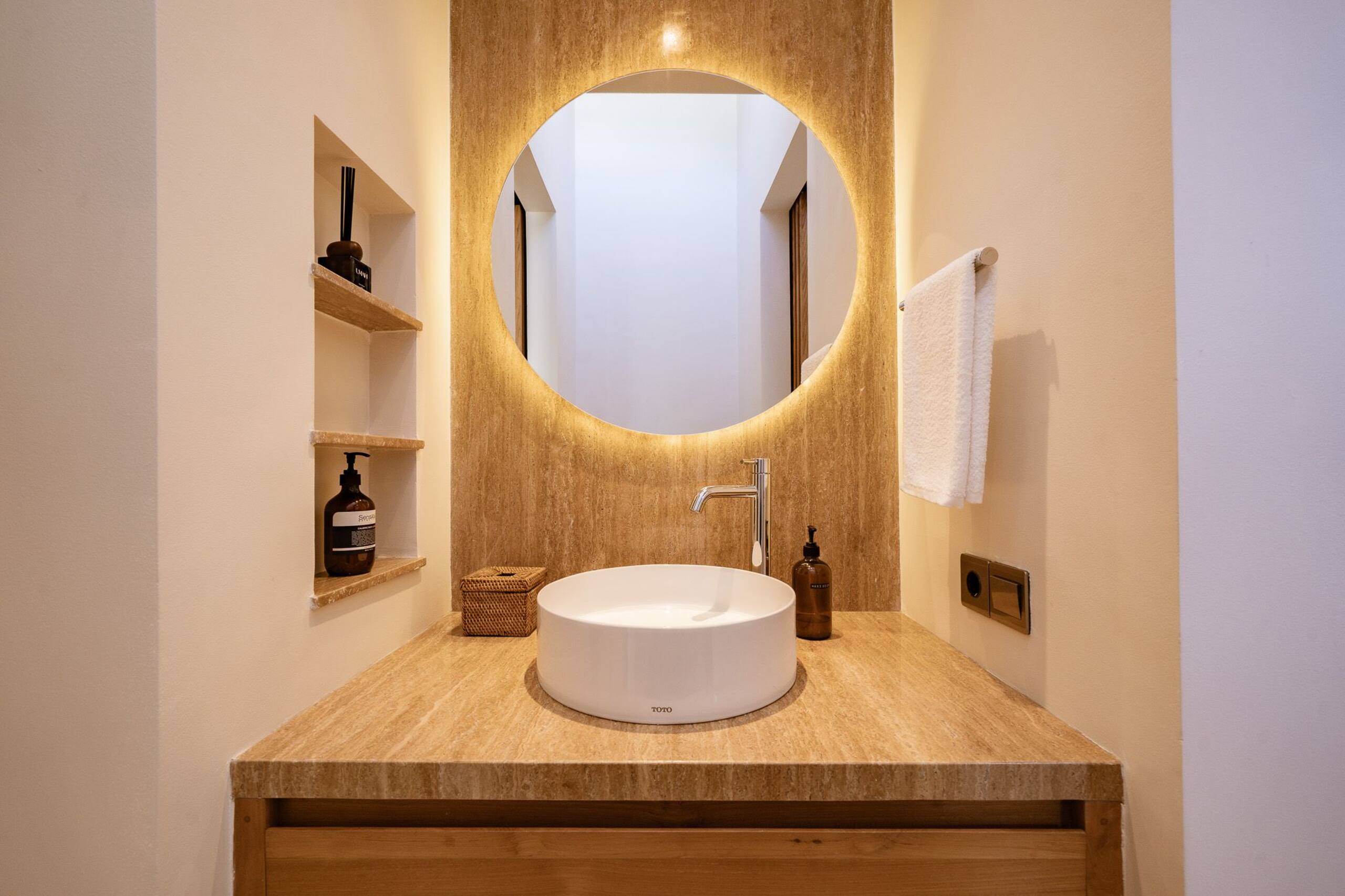 Stylish 1BR Pool Villa – 2 Min Walk to The Beach 21