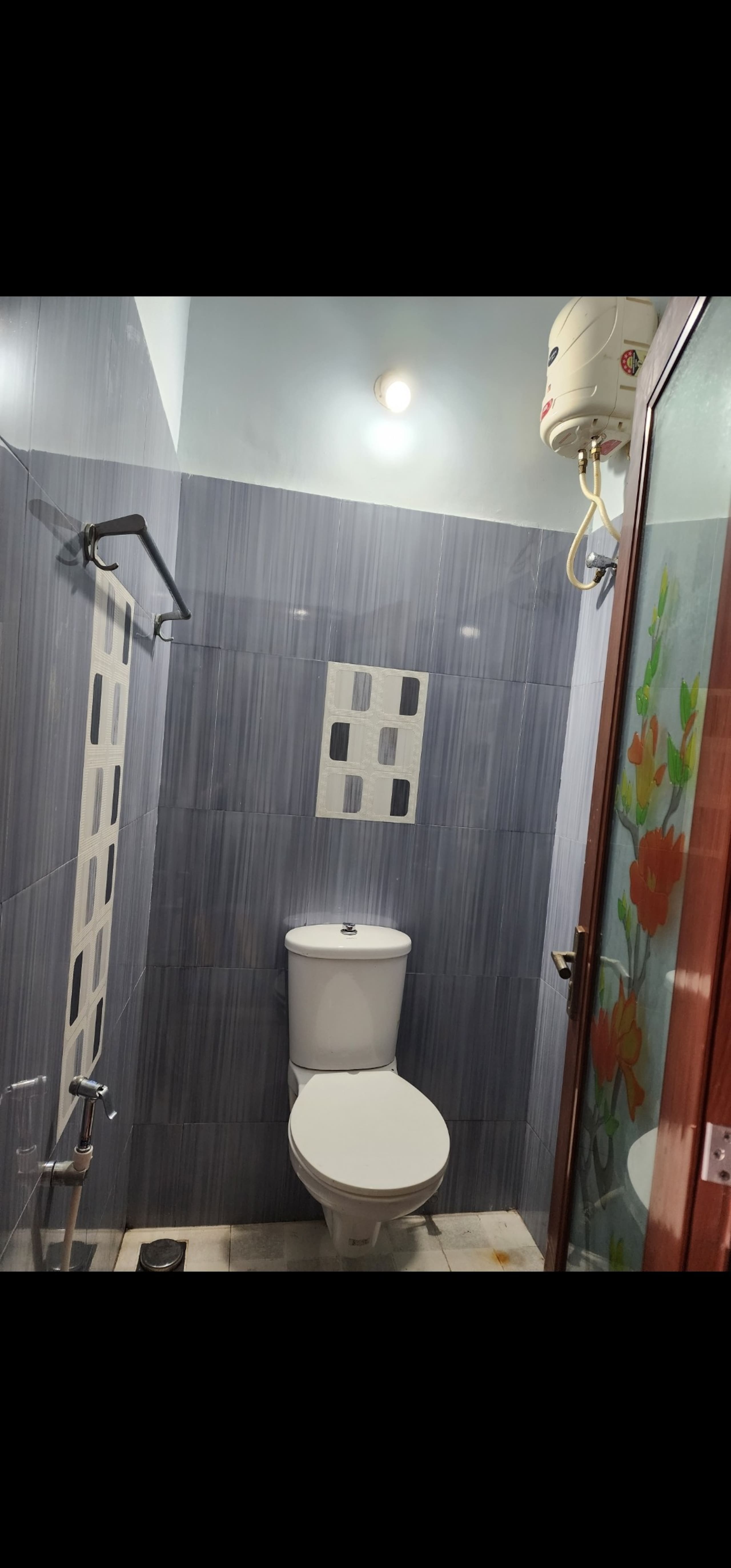 Pond view residential home 11