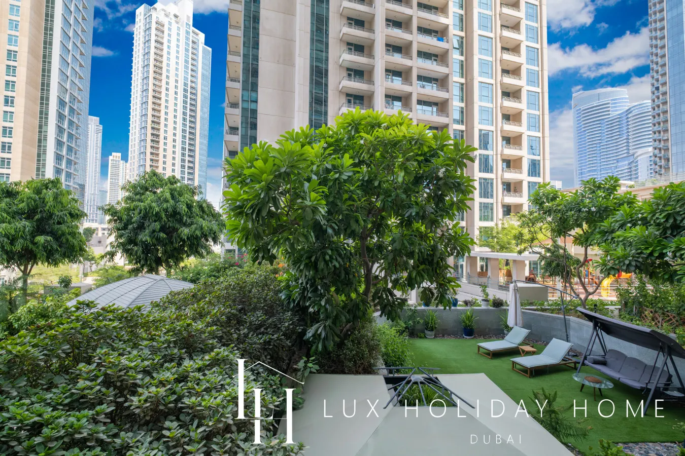 LUX The Downtown Blvd Suite 11