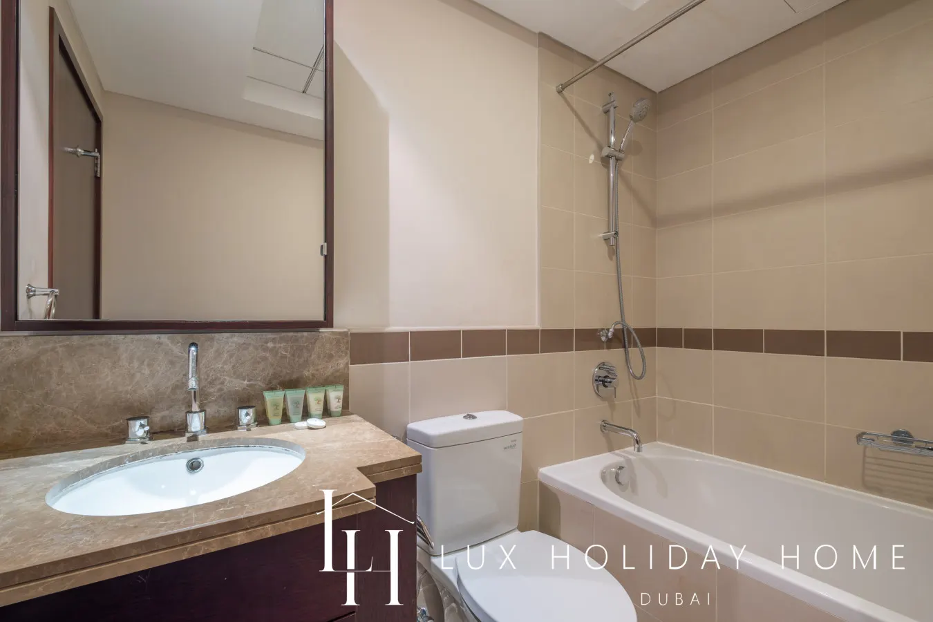 LUX The Downtown Blvd Suite 20