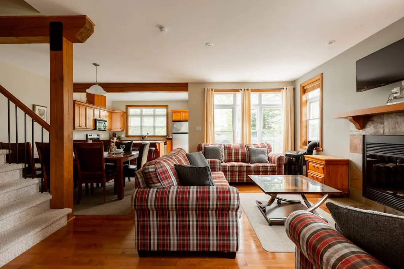 Serenity Peaks Lodge by InstantSuites-LaBete Golf 6