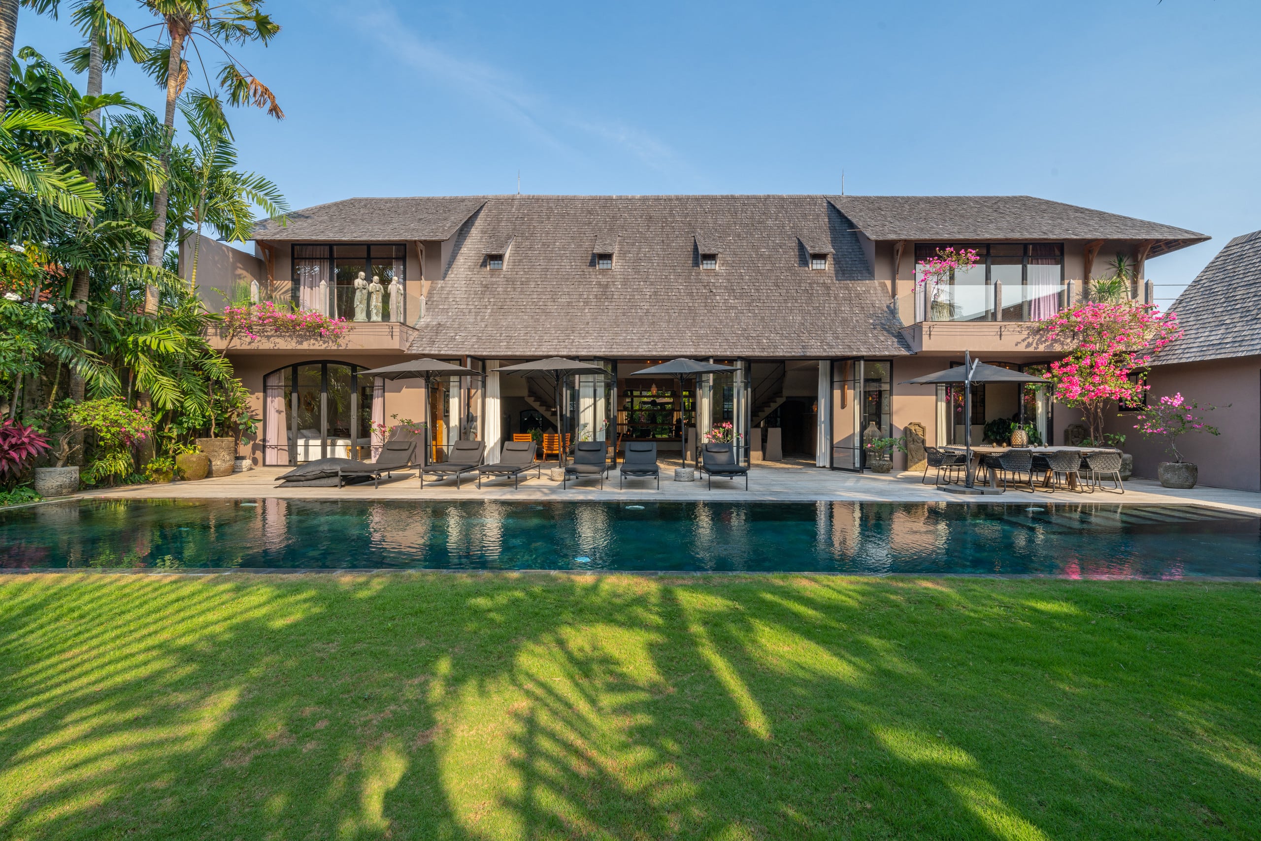 Luxury 5BR Villa with 20m Pool — photo 4