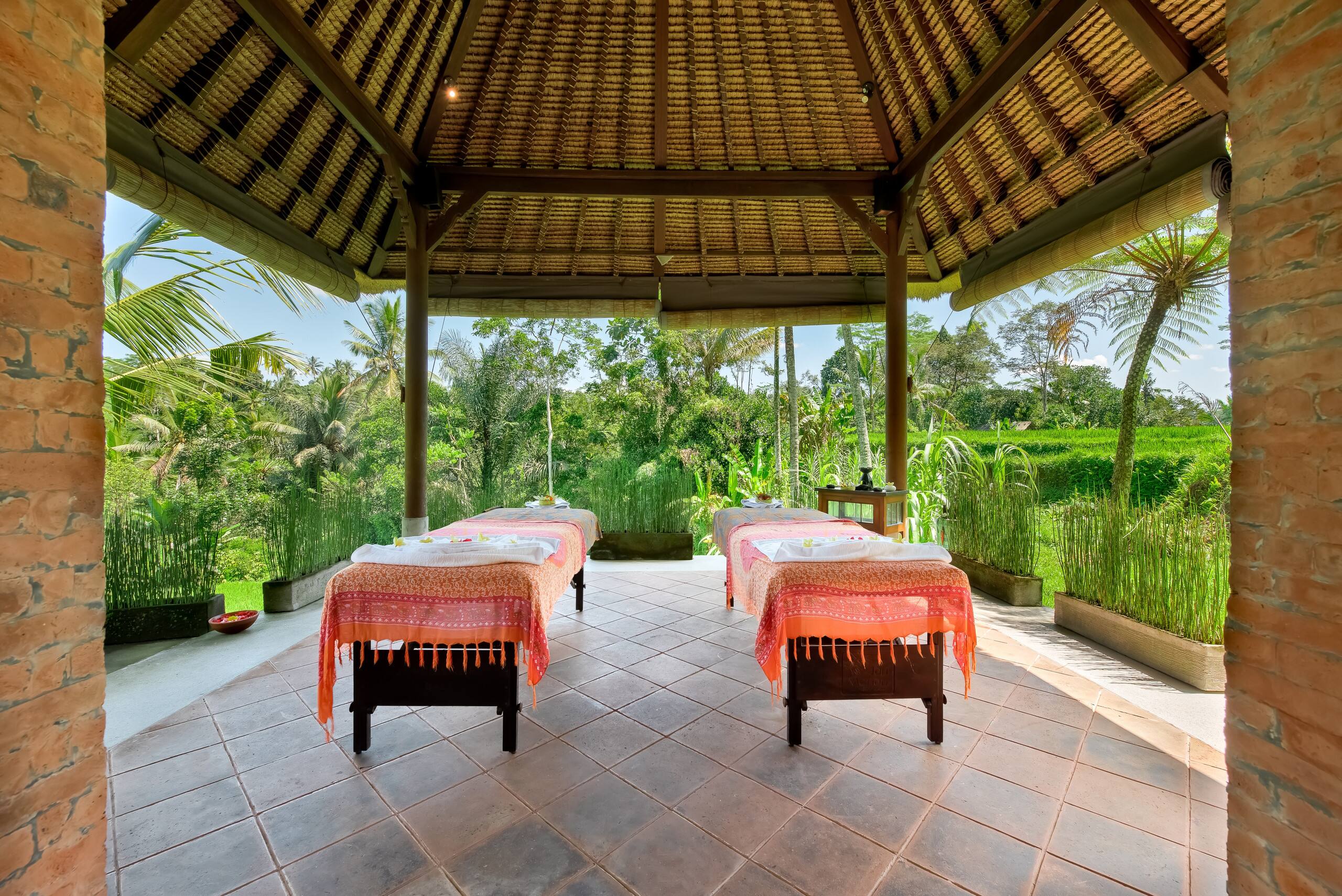 7-Bedroom Villa with Infinity Pool & Jungle Views 34