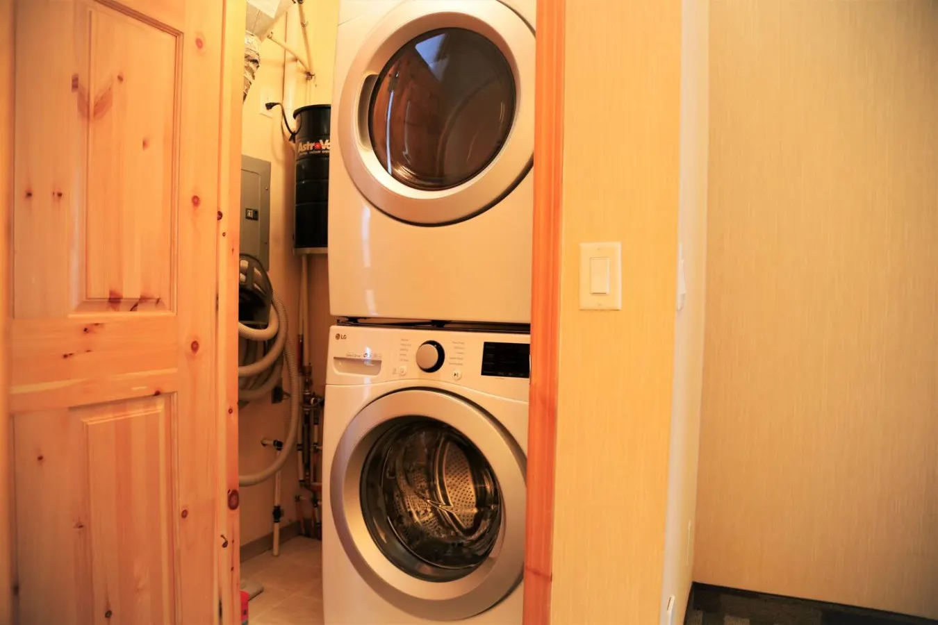 Banff Wood Lodge- Mtnview Chalet Townhouse 7ppl 5