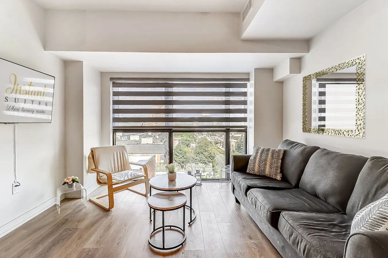 3BR Retreat in Artistic Junction Gym High Park 2