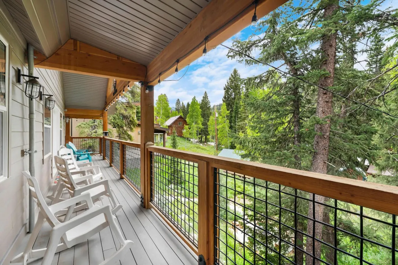 Silver Fork Chalet 7BR Mountain Lodge + Hot Tub Sleeps 15 10