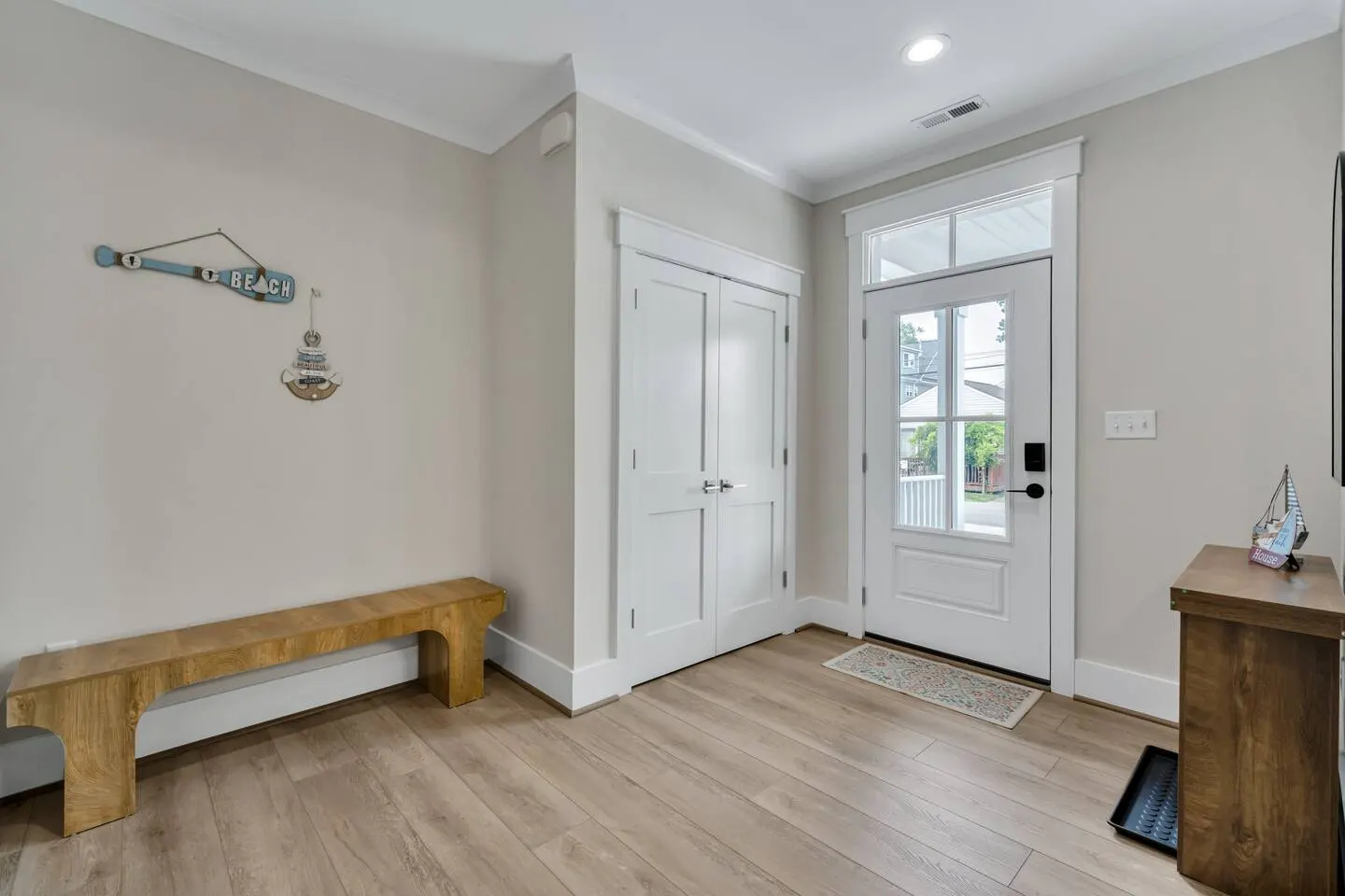 ViBe District 4BR Pet Friendly + 30+ Nights 6