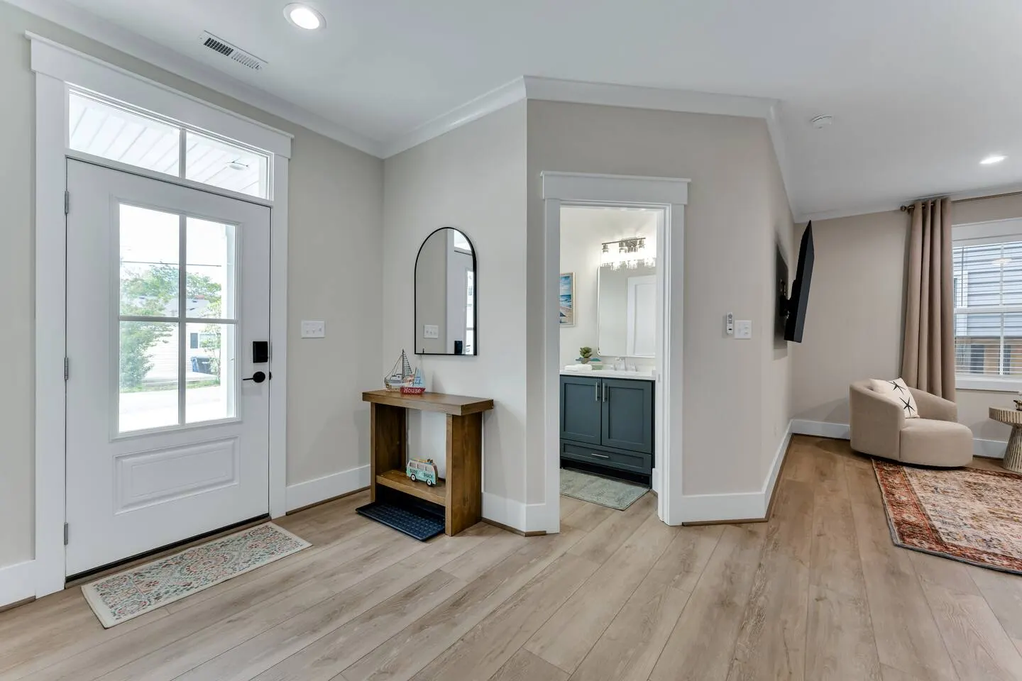 ViBe District 4BR Pet Friendly + 30+ Nights 7