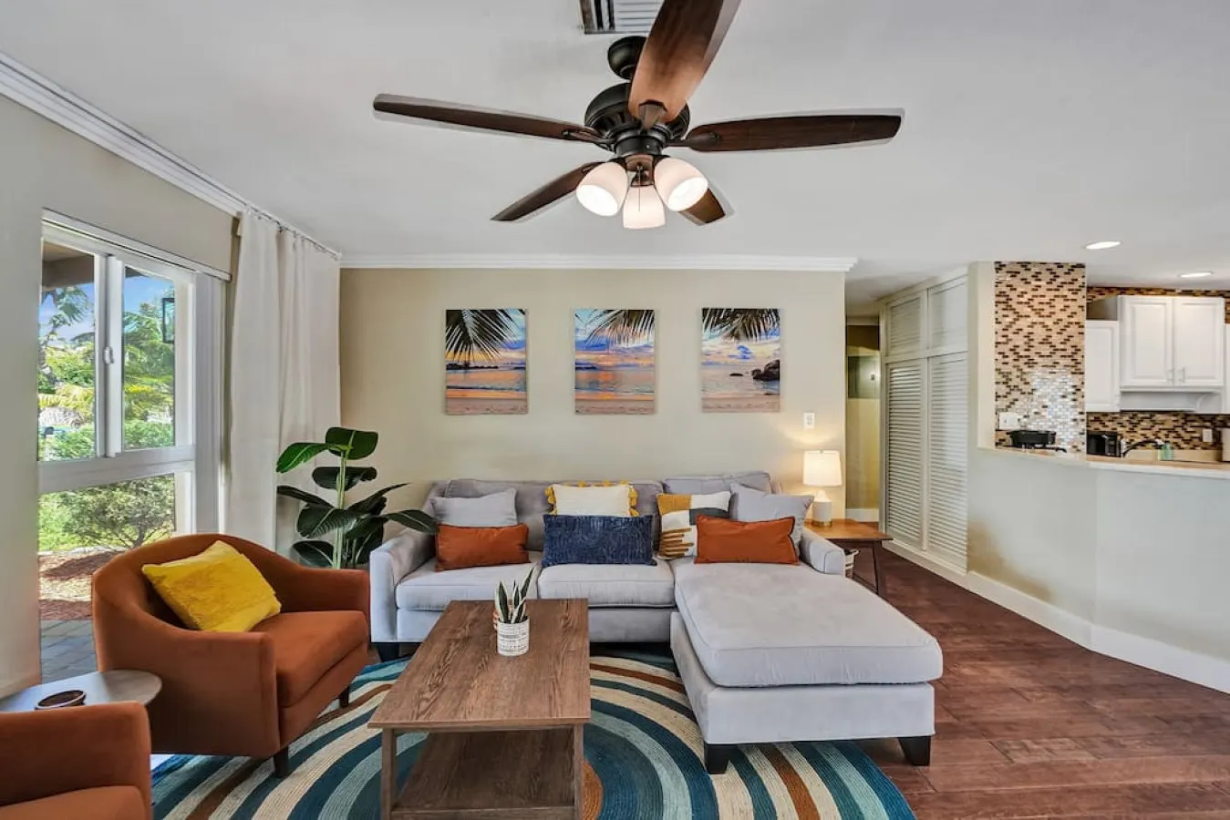 Desert Oasis. Private Pool - 10m to Downtown 3