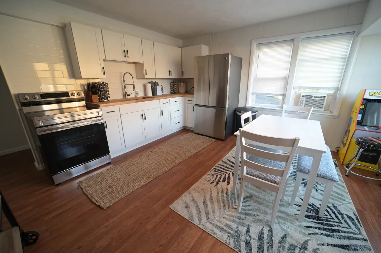 Compass Rose | Historic Oneida Lakefront Condo 4 — photo 5