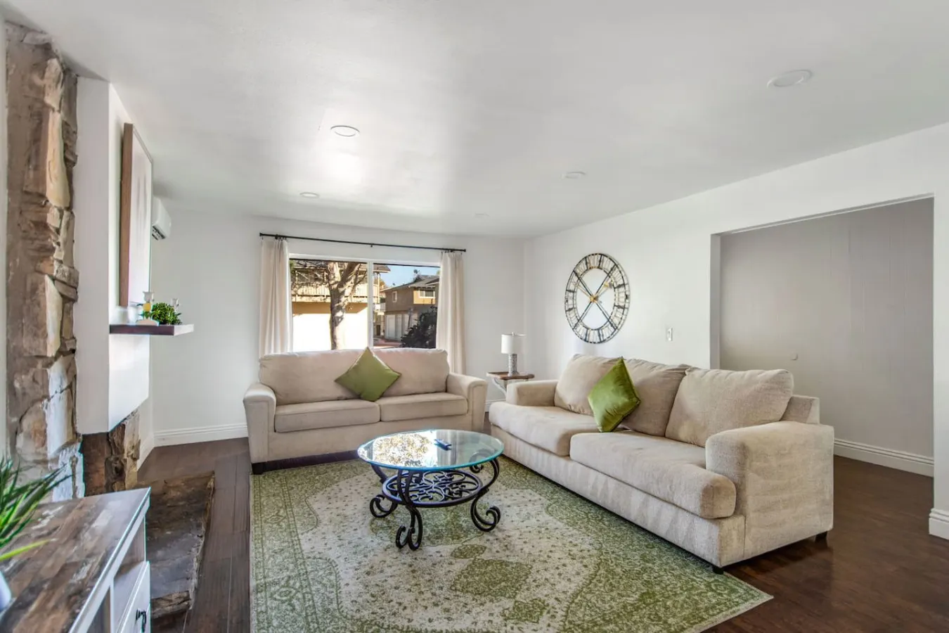 3Bed/2Bath | Close To South Coast Plaza & Freeway
