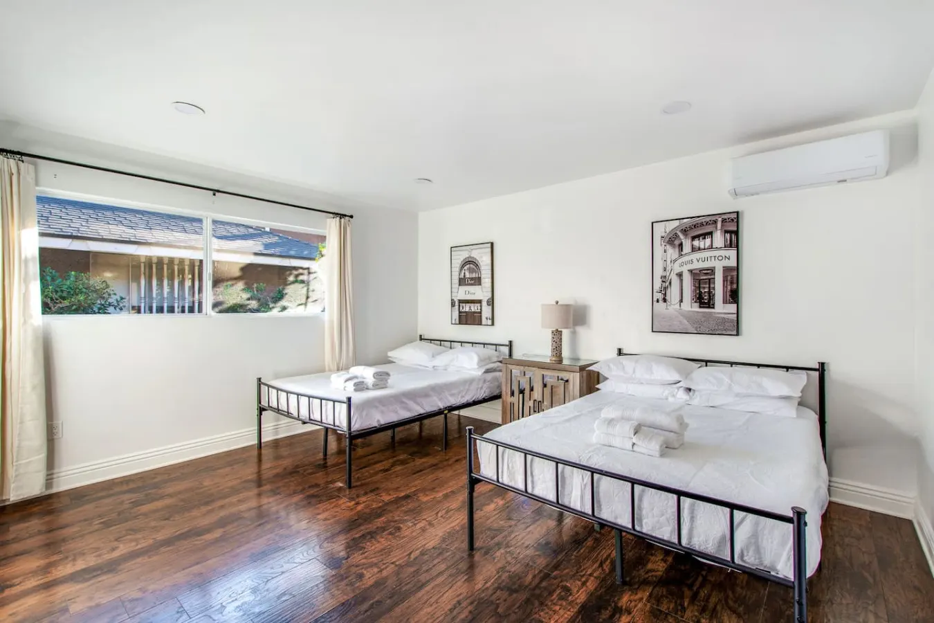 3Bed/2Bath | Close To South Coast Plaza & Freeway — photo 2