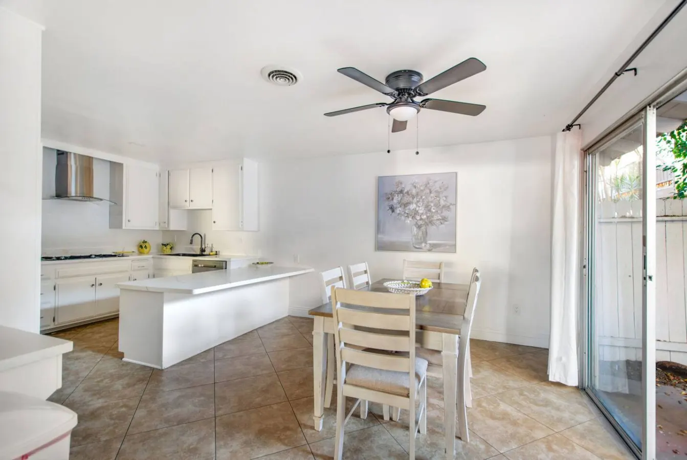 3Bed/2Bath Close To South Coast Plaza & Freeway 12