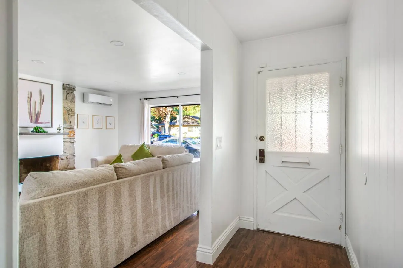 3Bed/2Bath Close To South Coast Plaza & Freeway 6