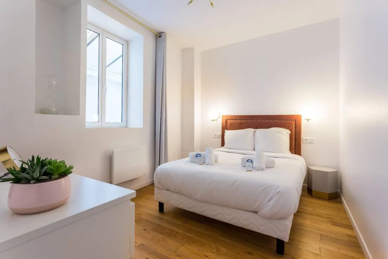 2. Appart#10People#3Bedrooms#BonneNouvelle#Paris02 4