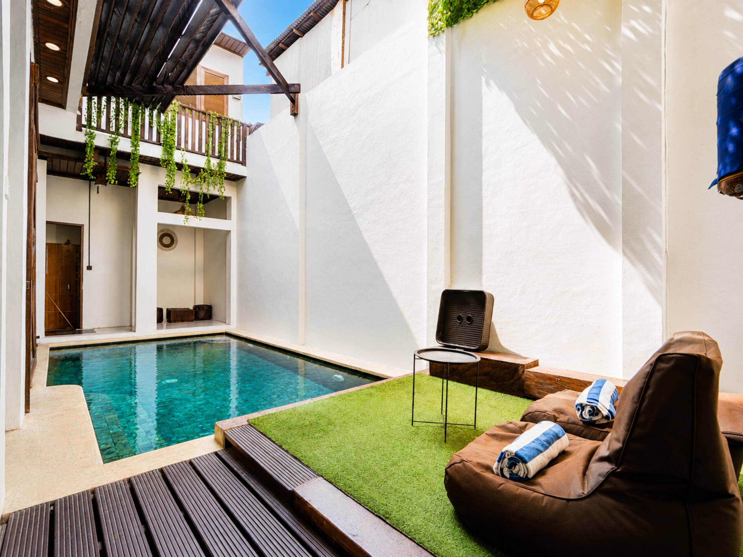 3BR Modern Balinese Wood Villa - Near Beach 15