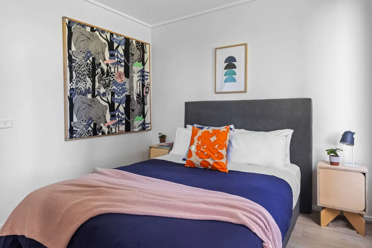 Anya - Spacious Resort Melbourne Apartment 14