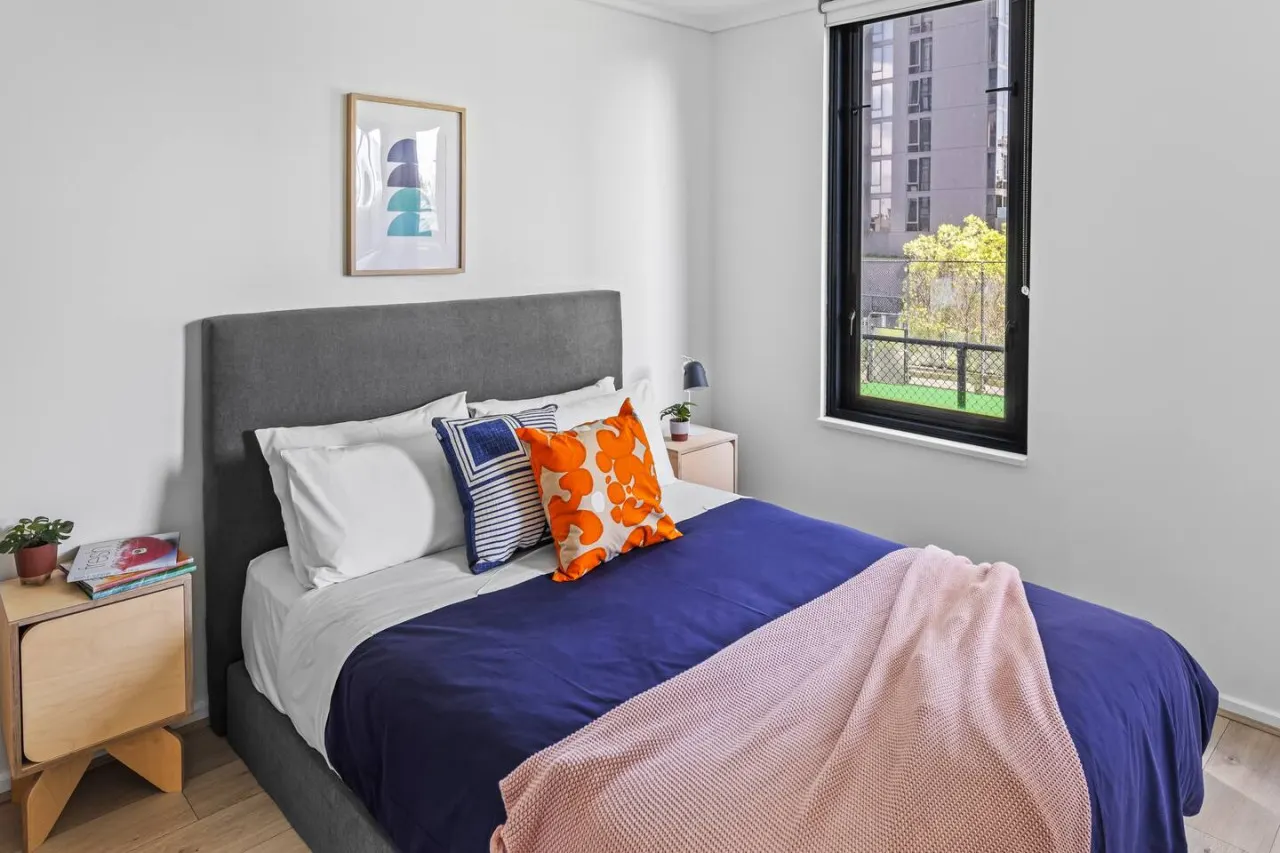 Anya - Spacious Resort Melbourne Apartment 15
