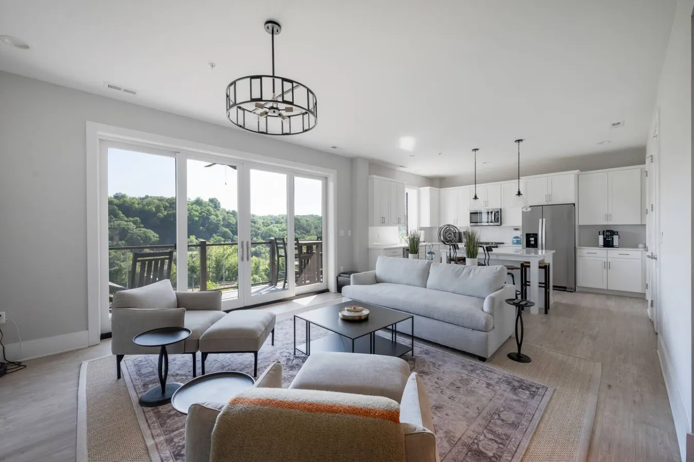 Luxury Downtown Loft | Balcony & Rooftop Bar