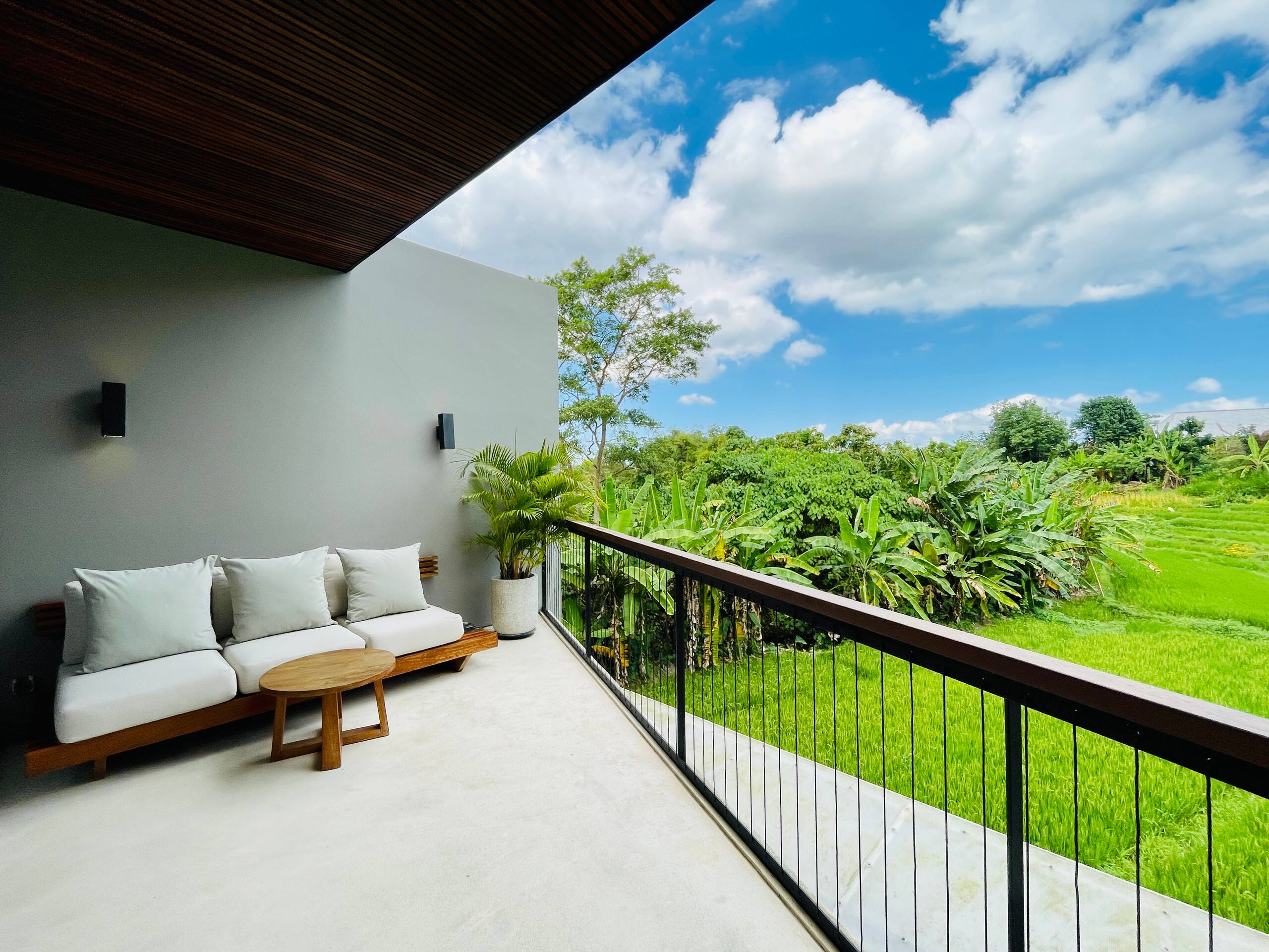 88 East Canggu, balcony w/ view | Summerhouse Bali 20