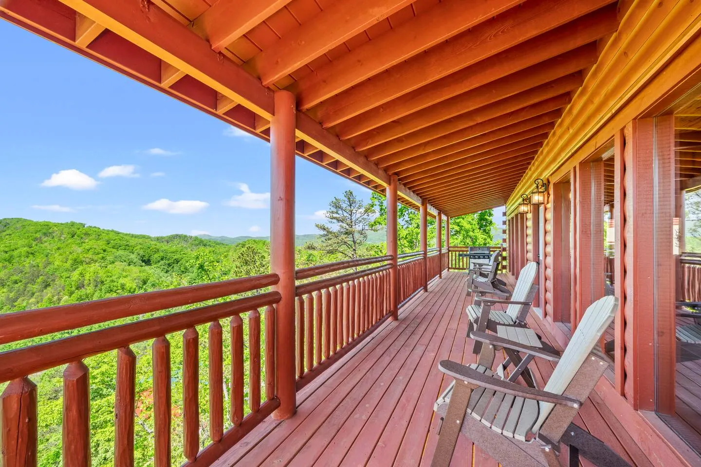 Smoky Mtn Cabin with Pool, Theater and 6 Suites 3
