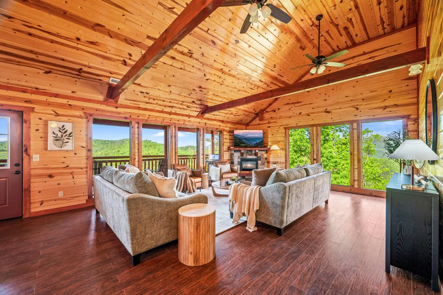 Smoky Mtn Cabin with Pool, Theater and 6 Suites 7