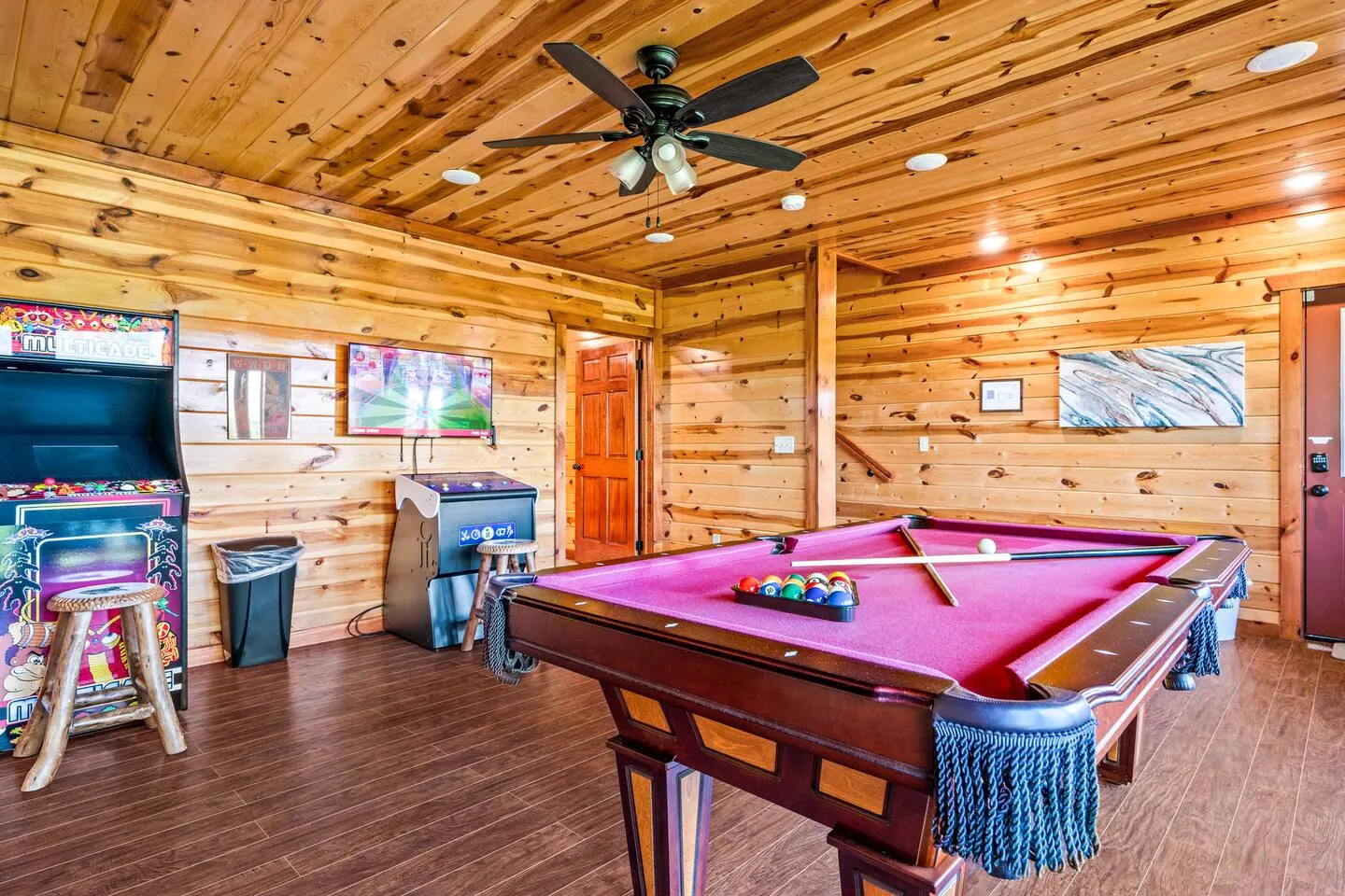 Smoky Mtn Cabin with Pool, Theater and 6 Suites 8