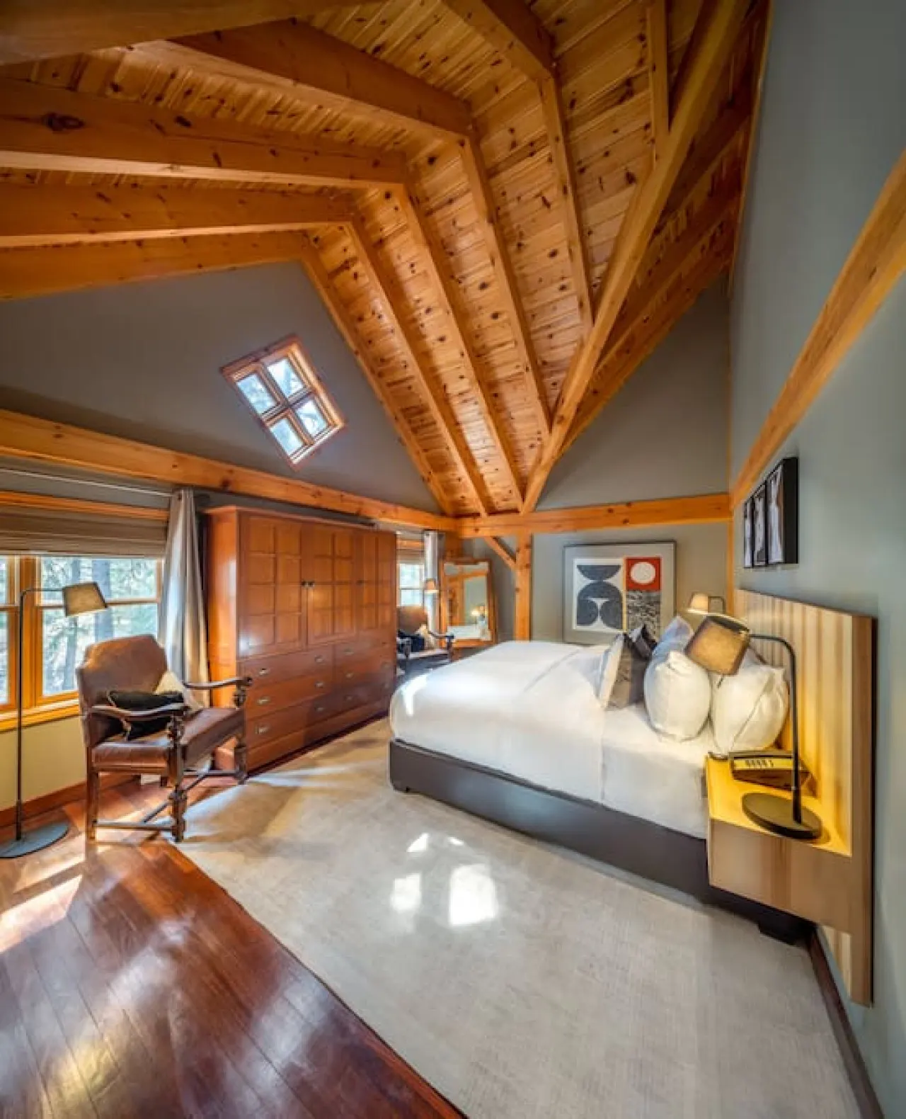 Prv Luxury Banff Hideaway - Family/Group + Hot Tub — photo 3