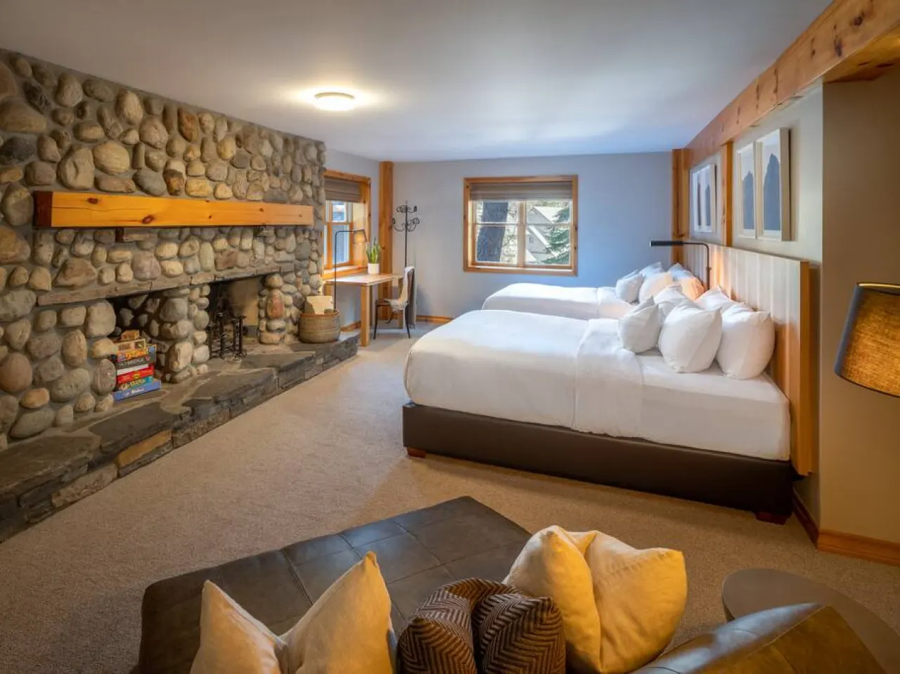 Prv Luxury Banff Hideaway - Family/Group + Hot Tub 6