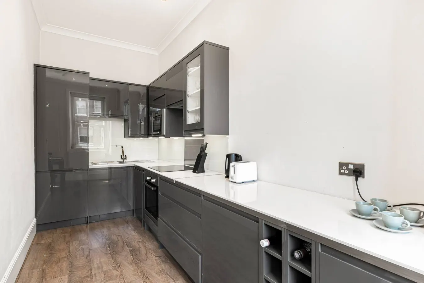 Stylish Kensington Home Next To Earl’s Court 10